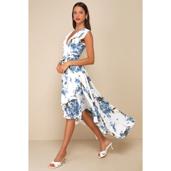 Lulus Dresses & Skirts - lulus French Countryside White Floral Print High-Low Dress 015000